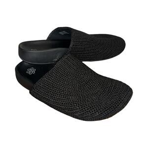 The Sak Bolinas Black Crochet Clogs Leather Insole NWOT Size 10